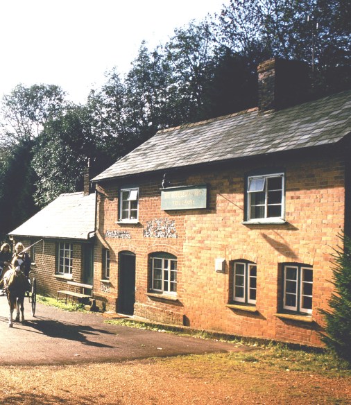 Hurdler's Arms, Binley via Alamy