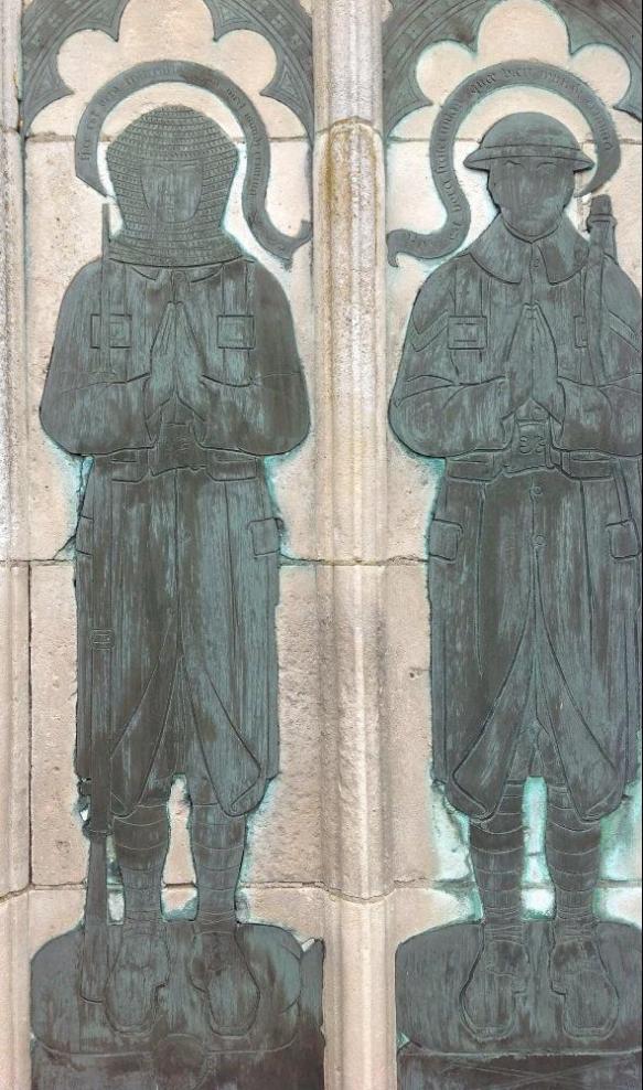 Sledmere Cross Memorial with WW1 Soldiers as Crusaders